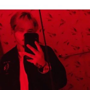 Meet your Posher, Valen